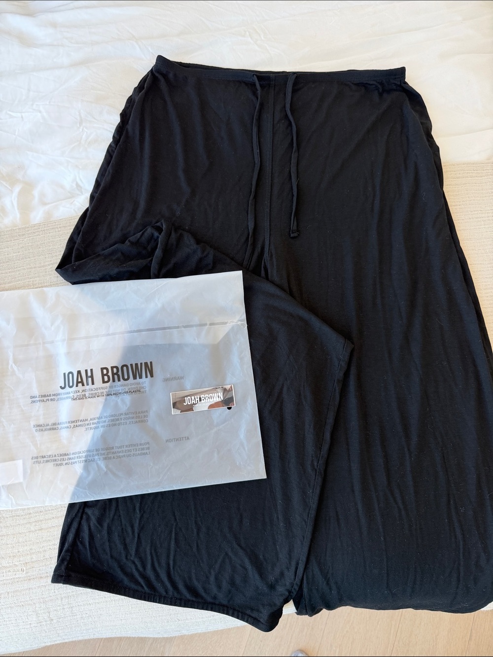 NWT Joah Brown Relaxed Straight Leg Pant Black S - Picture 7 of 10